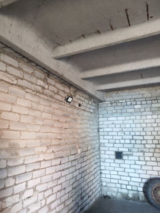 Продам гараж з підвалом 49 кв.м. в кооперативі Лідер Вознесенськ центр