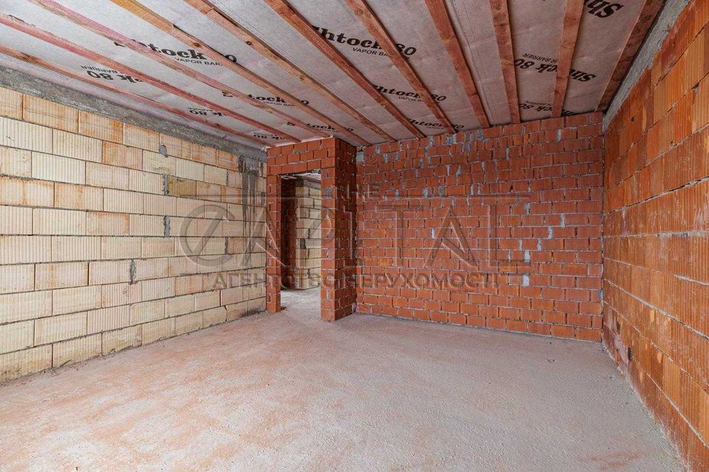 Продаж будинку з укриттям, Гатне, Фастівський район