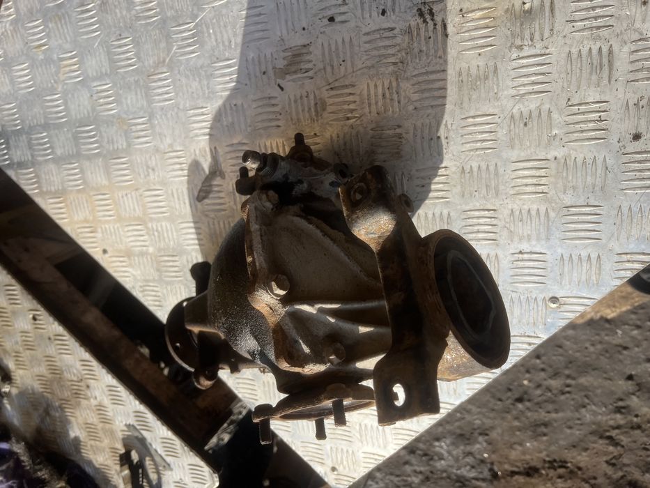 Задний мост редуктор 2.0 бенз Тойота рав4 год 04 toyota rav4