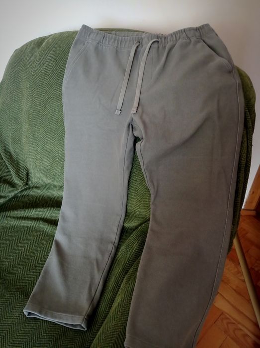 Штани Zara в ідеалі без нюансів.