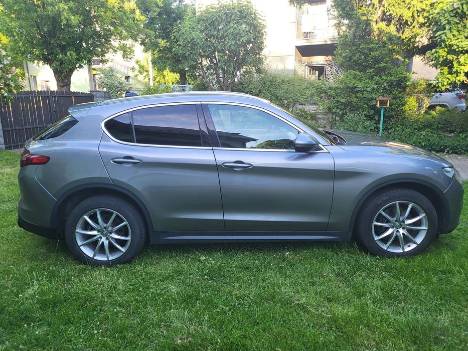 Alfa Romeo Stelvio Alfa Romeo Stelvio 2.0 280km. Bardzo ładna