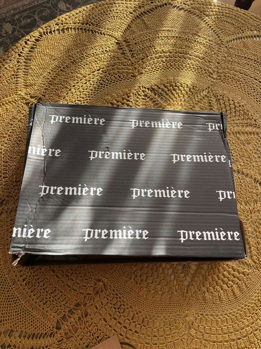 Bluza męska Premiere z kryształkami Swarovskiego.