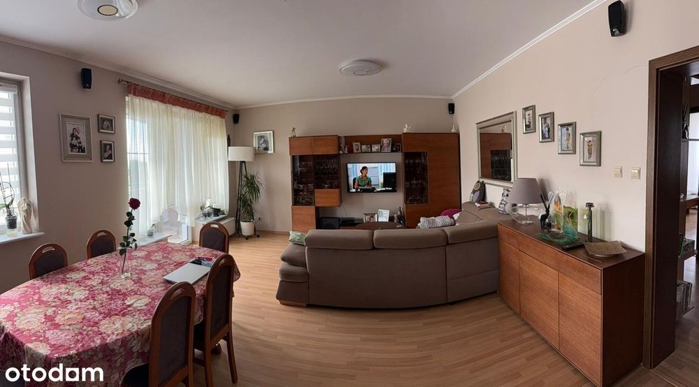 Wyjątkowe, Przestronne 4-pokojowe mieszkanie z balkonem