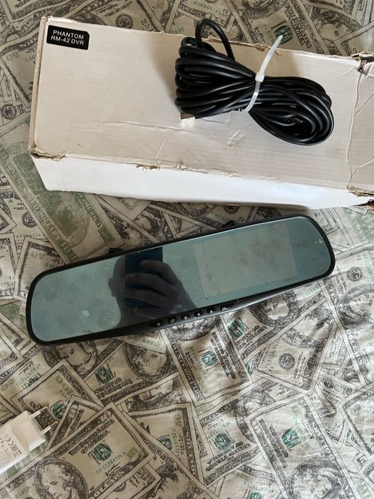 Зеркало автомобильное