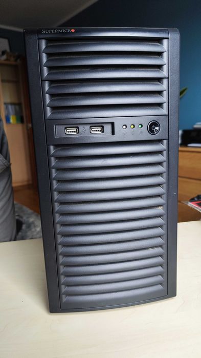 Serwer supermicro 731-3 (32 GB RAM, Xeon, HDD 3TB)