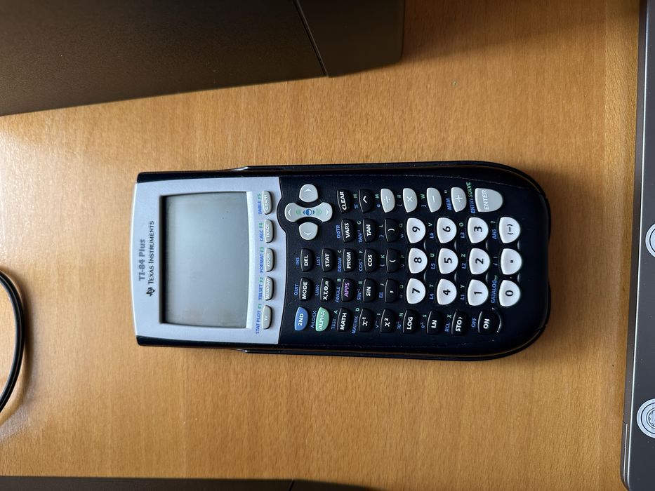 Calculadora gráfica texas TI-84 plus