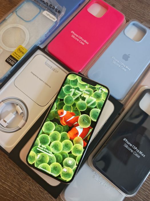 iPhone 13 Pro Max  6.7" 256GB Silver  Em Bom estado Aceito Ret