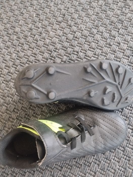 Turfy , buty do piłki 28