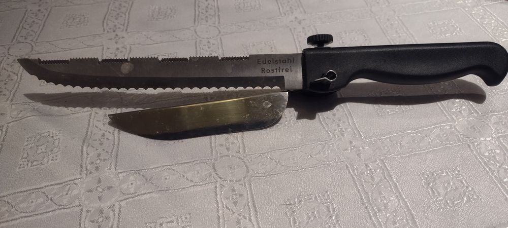 Nóż Edelstahl Rostfrei z regulacją krojenia