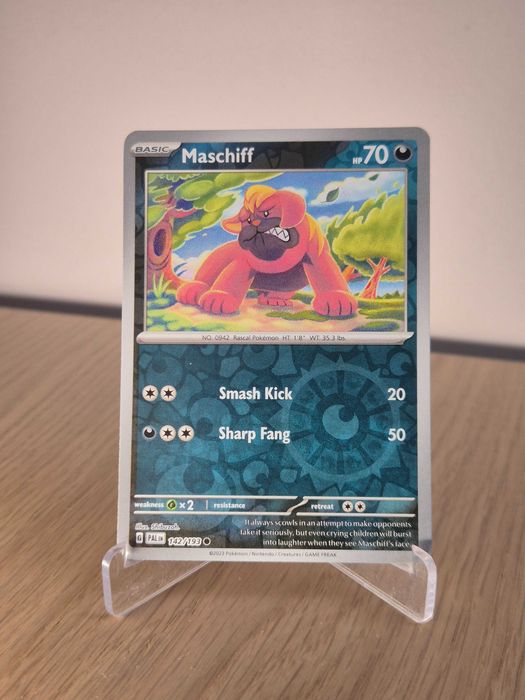 Karta Pokemon TCG: Maschiff (PAL 142)