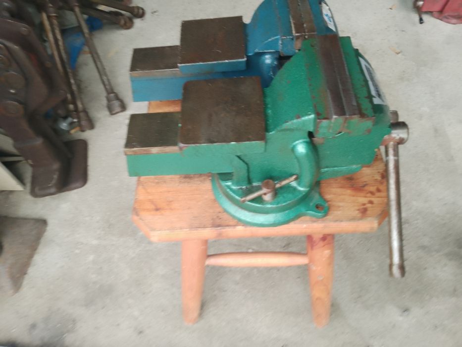 Imadło kute średnie