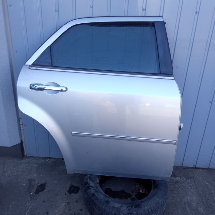 Drzwi Chrysler 300C prawa strona