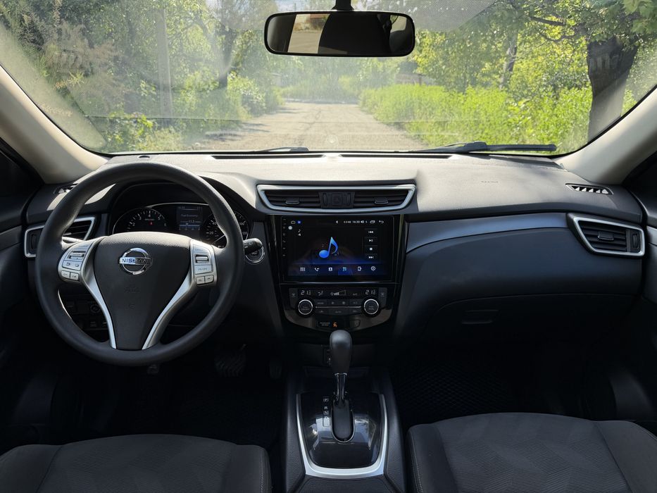 Продам Nissan Rogue 2016
