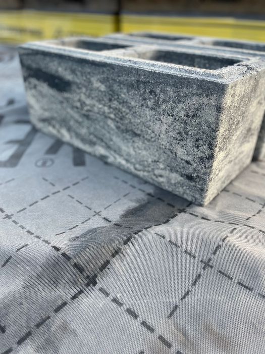 PROMOCJA !  Pustak ogrodzeniowy 500x200x200 dostepny od reki