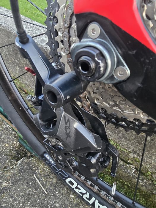 Bicicleta btt carbono