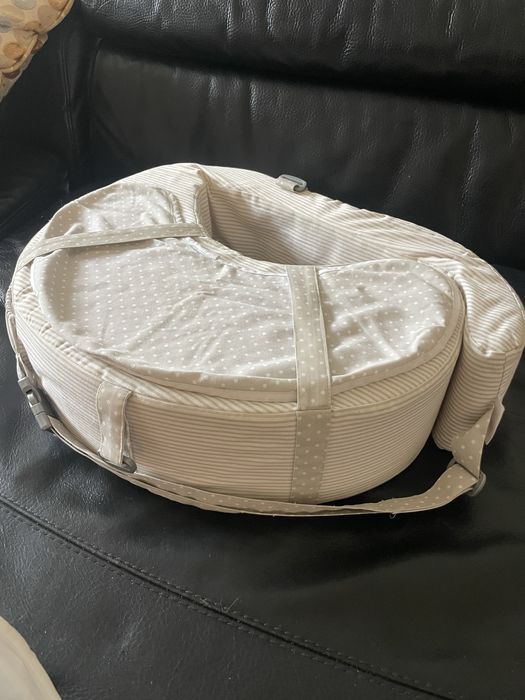Almofada de amamentação da Cucut