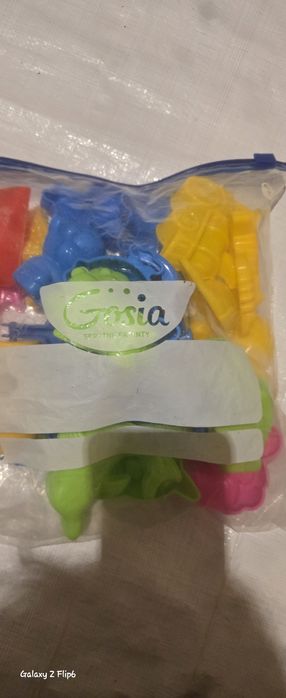 Zabawki do piaskownicy w miniaturowej wersji