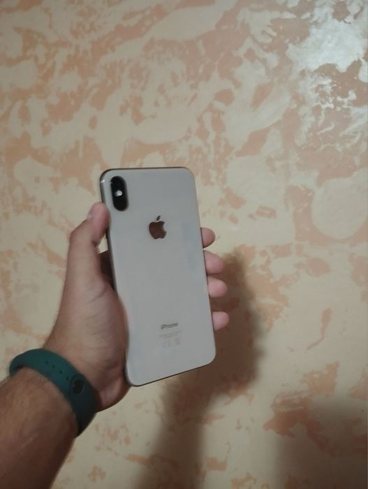 Iphone xs max 64