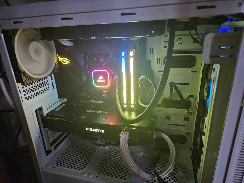 Komputer gamingowy RGB | Ryzen 7 2700x | GTX 1070 Ti | Wi-Fi Bluetooth