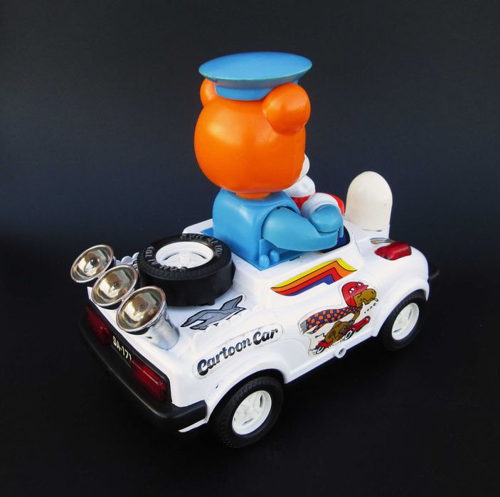 Antigo Brinquedo a Pilhas CARTOON CAR feito por SON AI TOYS Taiwan