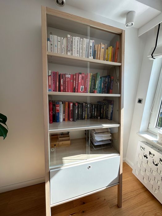 Witryna VOX spot young regał