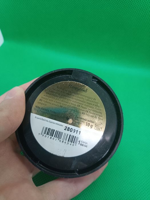 Bronzer lovely honeycomb pressed powder