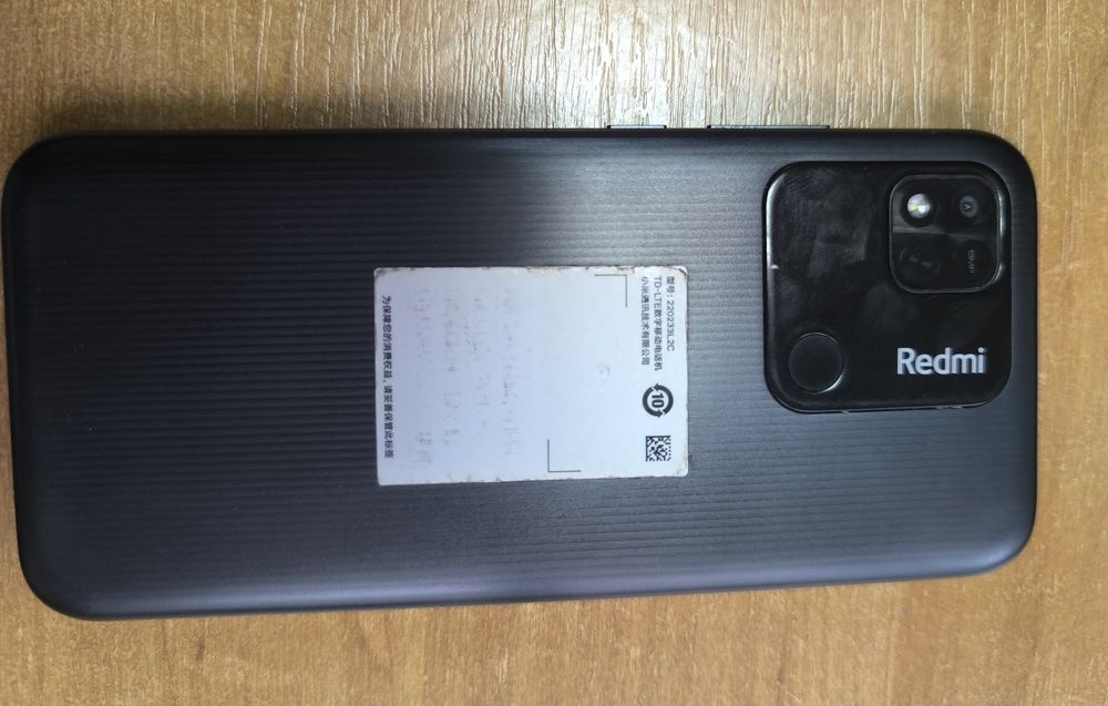 Продам телефон Redmi 10A 6+2/128 Gb