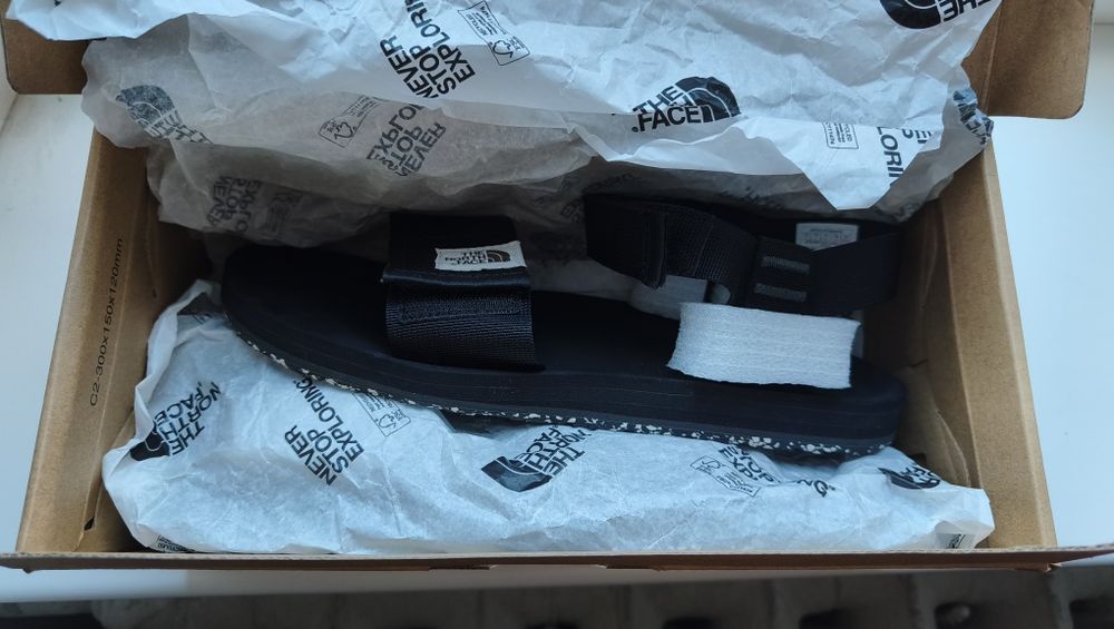 Сандалі The North Face Skeena Sandal чорного кольору 42 розмір
