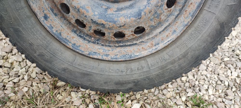 Komplet kół zimowych