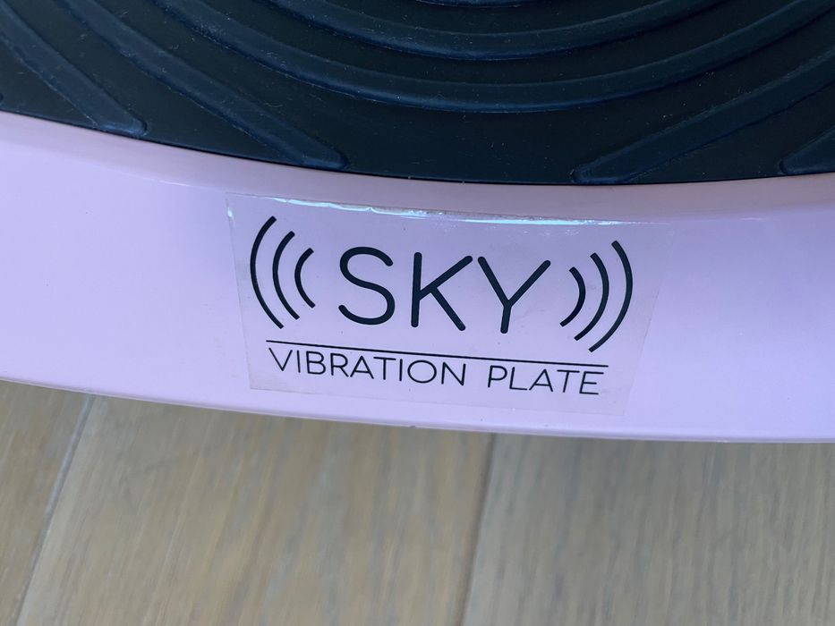 Nowa Sky Platforma wibracyjna z nakładką SVP 06