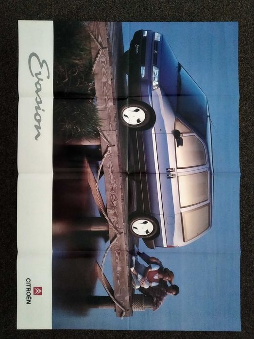 Catálogos de automóveis dos anos 90