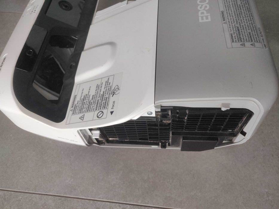 Epson eb475 projektor panoramiczny HDMI sprawny pilot WIFI
