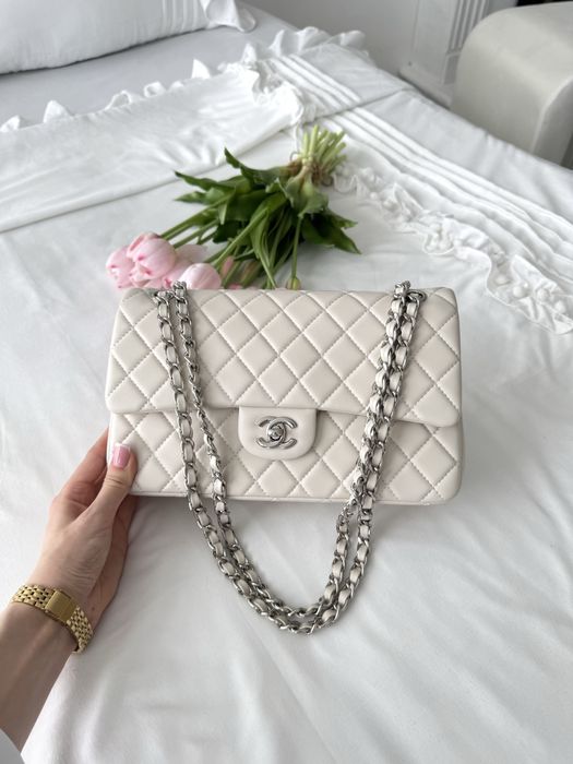 Сумка Chanel Beige бежева | фурнітура срібна, біле/звичайне золото