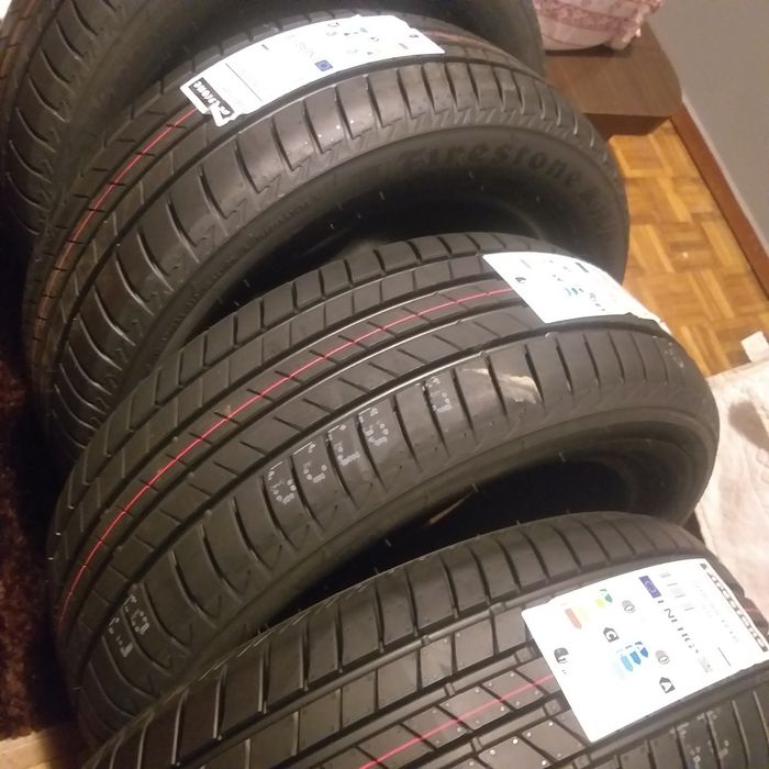Pneus novos Firestone  205/55R16