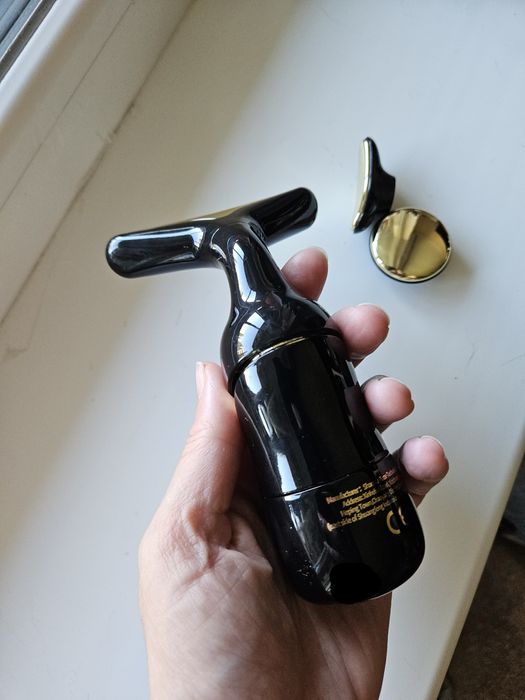 Масажер для обличчя