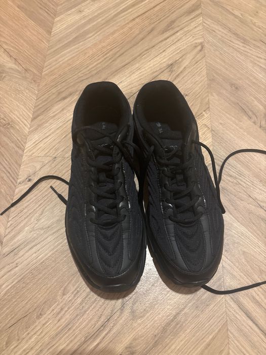 Lacoste buty sportowe