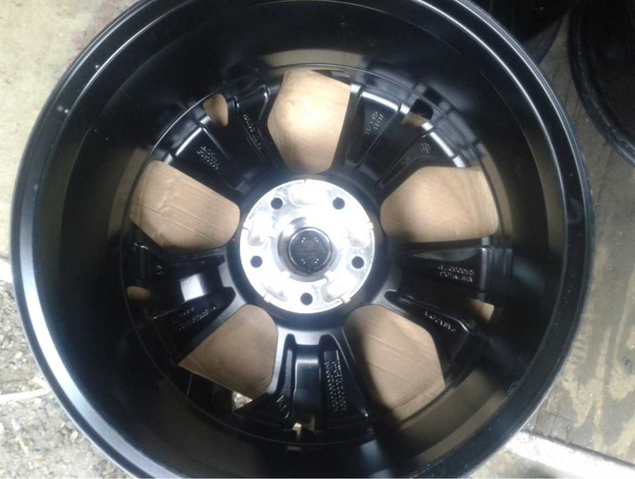 oryginalne felgi nowe trafic vivaro talento duster  R 18