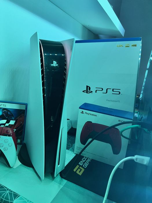 PS5 Console (Standard) with 3 Games, 2 Controllers, and Docking Station64171751093891124