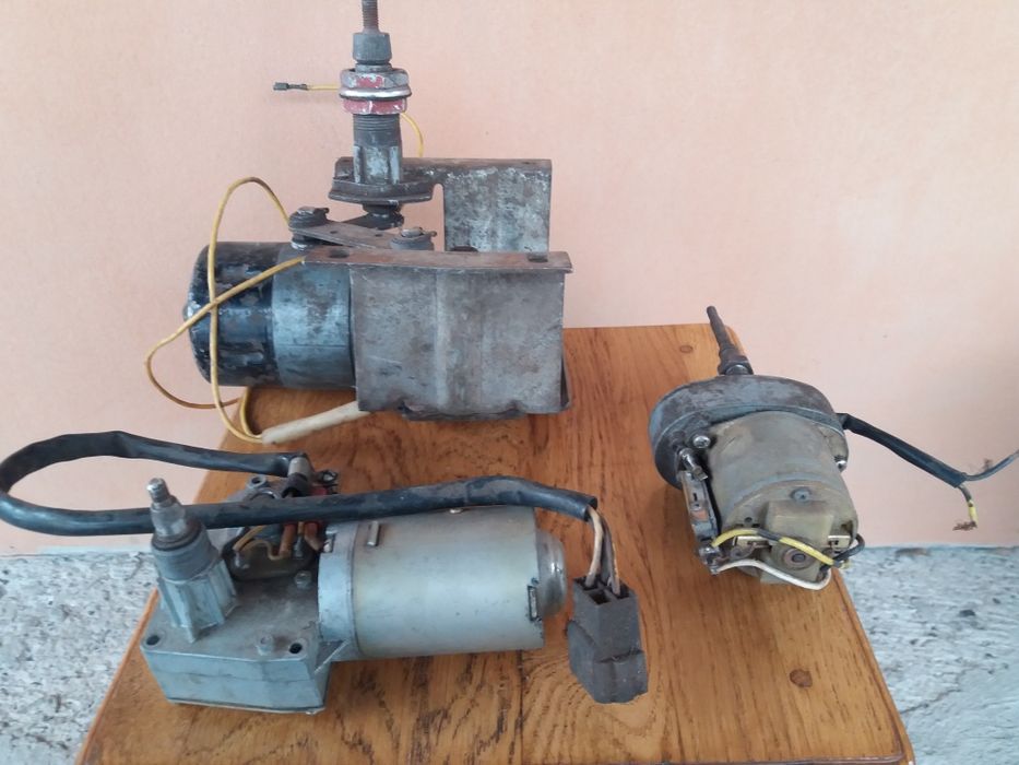 Моторедуктор склоочисника автобуса ЛАЗ і не тільки.