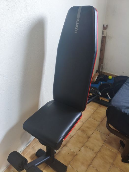 Banco de musculação+ halter de rosca + discos no total de 70kg