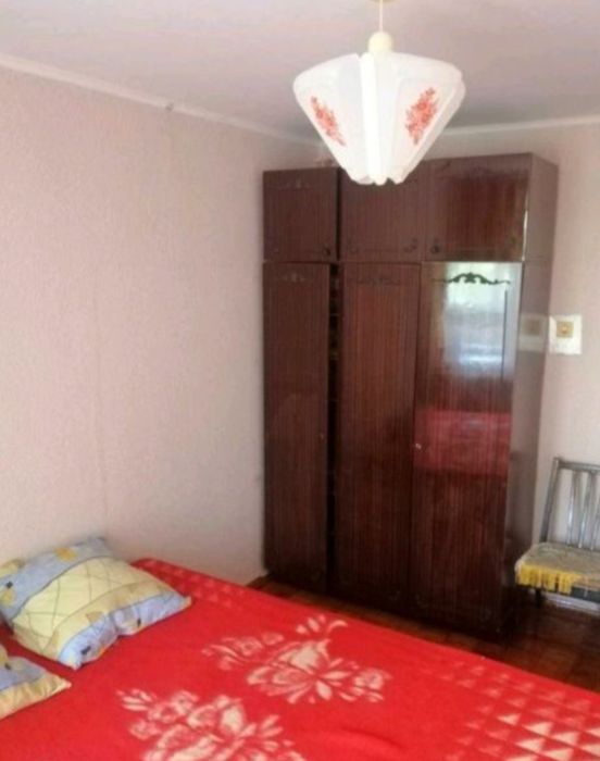 Здається 3 Кімнатна Квартира На Короткий Термін 1-2 місяці