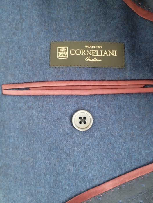 Чоловічій піджак бренду CORNELIANI  синього кольору
