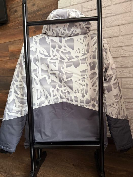 Куртка лижна жіноча