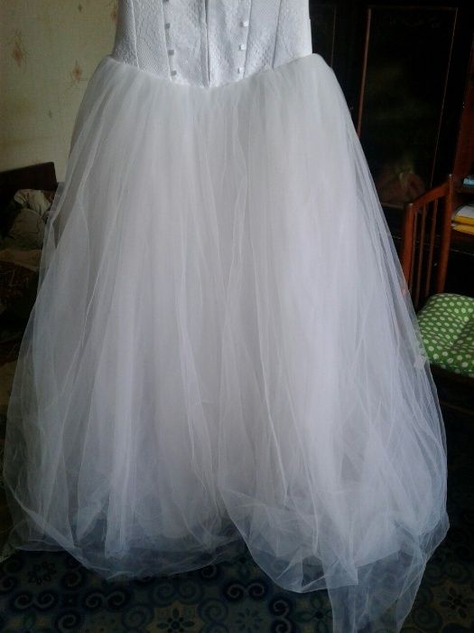 Свадебное платье б/у 44-й размер