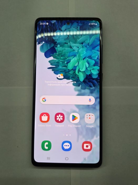 Смартфон Samsung S20FE 8/256