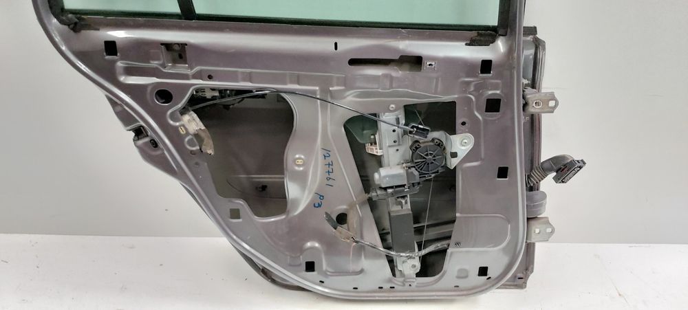 Porta trás esquerda RENAULT Megane II Break (KM0/1_)