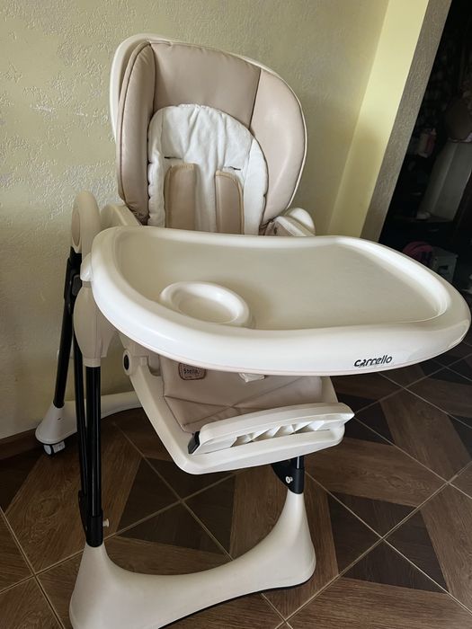 Годувальне крісло Carrello