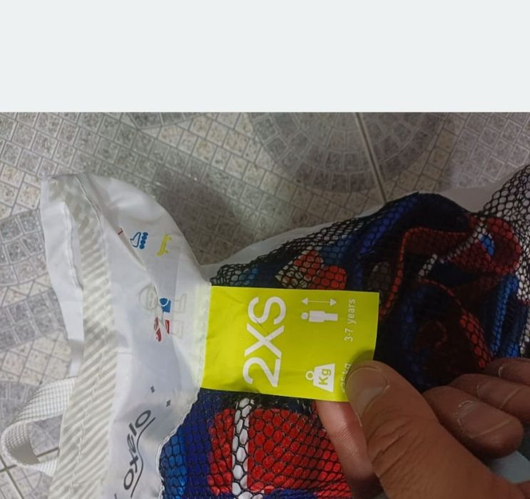 Patins de criança play3 com equipento de proteção