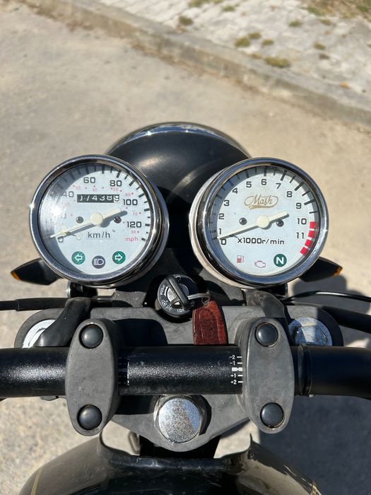 MASH Black Seven 125