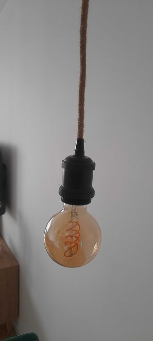 Lampa wisząca  nad stół